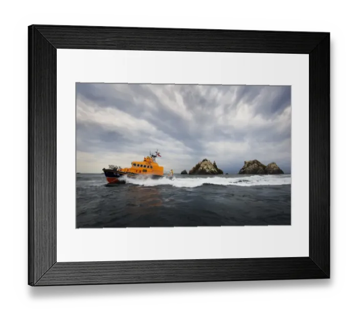 Framed Print : Alderney Trent class Roy Barker 1 14-04 motors off Les... tacs gannet Framed Print : Alderney Trent class Roy Barker 1 14-04 motors off Les... tacs gannet