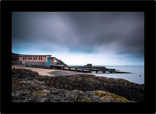 Landscape shot of Porthdinllaen lifeboat station