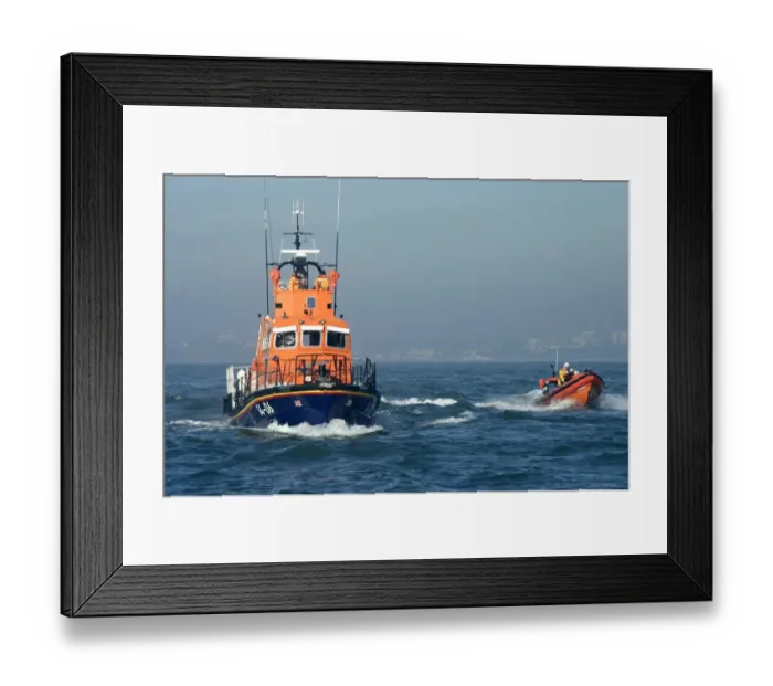 Framed Print : Trent class lifeboat Windsor Runner (Civil Service No 42) Framed Print : Trent class lifeboat Windsor Runner (Civil Service No 42)