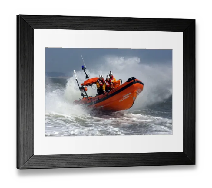 Framed Print : Southwold Atlantic 75 Leslie Tranmer powering through waves Framed Print : Southwold Atlantic 75 Leslie Tranmer powering through waves