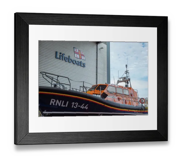 Framed Print : Legacy Lifeboat 19. Great Yarmouth and Gorleston Shannon 13-44 Framed Print : Legacy Lifeboat 19. Great Yarmouth and Gorleston Shannon 13-44