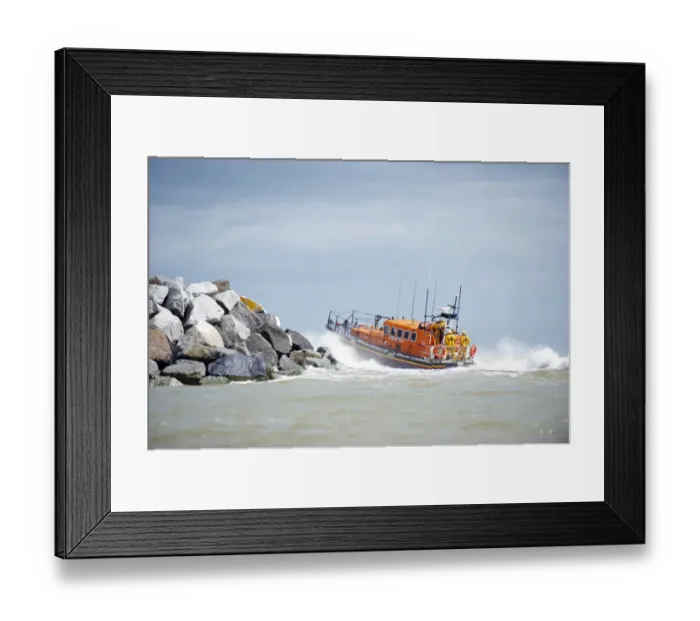 Framed Print : Relief Mersey class lifeboat Mary Margaret at Eastbourne