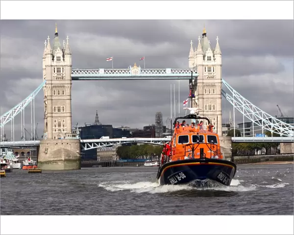 Tamar class lifeboat Grace Dixon on the River Thames