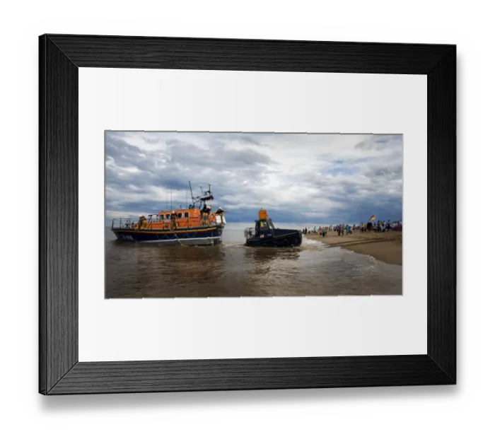 Framed Print : Skegness Mersey class lifeboat Lincolnshire Poacher being launched