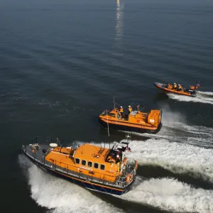 Hoylake Mersey class lifeboat Lady of Hilbre with an inshore lif