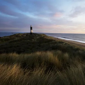 Lighthouse at Spurn Point, Humber, at sunrise