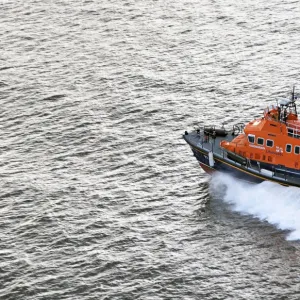 Tobermory relief severn class lifeboat Duke of Kent 17-45 ON 127