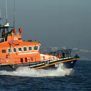 Trent class lifeboat Windsor Runner 14-06 ON 1204