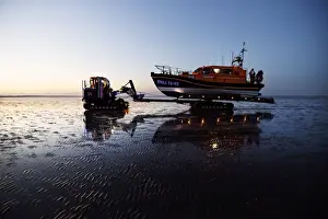 Launch and recovery exercise of the Dungeness Shannon class lifeboat The Morrell 13-02