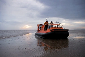 Morecambe hovercraft The Hurley Flyer at Morecambe sands