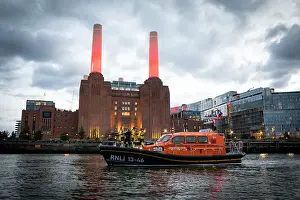Thames Reflections Flotilla RNLI-JimmyYoung-674A2430