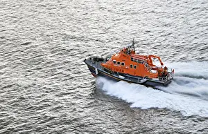 Tobermory relief severn class lifeboat Duke of Kent 17-45 ON 127